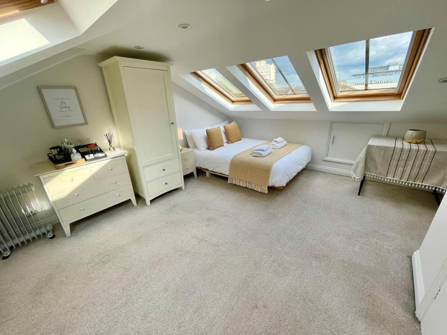 Bright Quiet Loft Room Ensuite Serene Clapham Area Londra Exterior foto